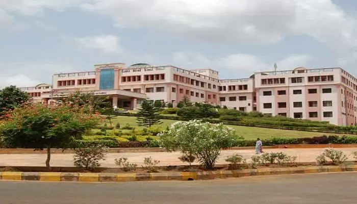 S Nijalingappa Medical College Bagalkot 2022-23:Admission , Courses, Fee Structure, How to Apply, Eligibility, Cutoff, Result, Counselling, Contact Details